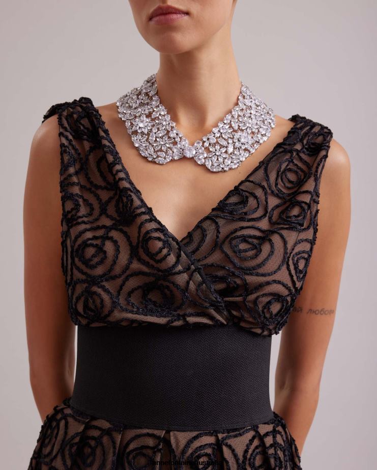 Anne Fontaine Accessories 2VZRJ510 Women Carolina Collar Adorned With Multiple Crystals Silver