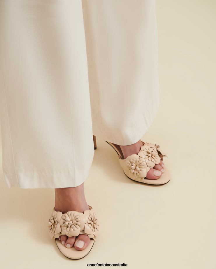 Anne Fontaine Shoes 2VZRJ33 Women Camomille Heel Leather Sandal Heels With 3D Flowers Beige/Sand